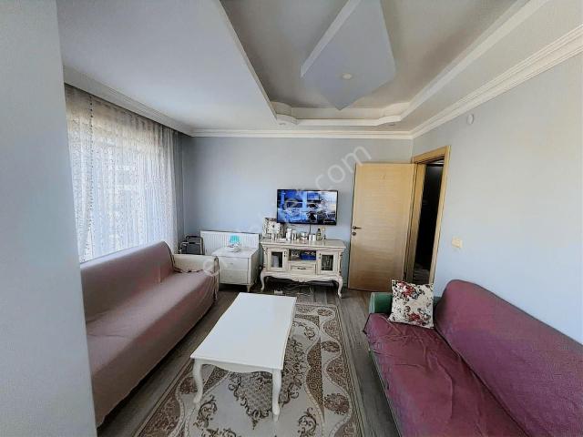 İnönü Cad. Kapalı Garajlı Lüks 1+1 Daire