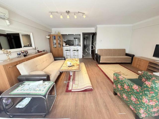 İnönü Cadde Üzeri 3+1 150 M2 Lüx Arakat Asansörlü boş Daire