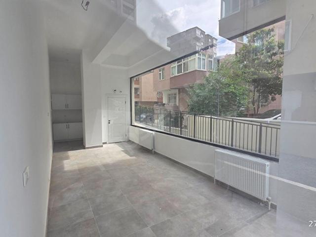 İnönü Cd Üzeri, 32 m2 iç + 22 m2 Ön Kullanım SIFIR Dükkan & Mağaza