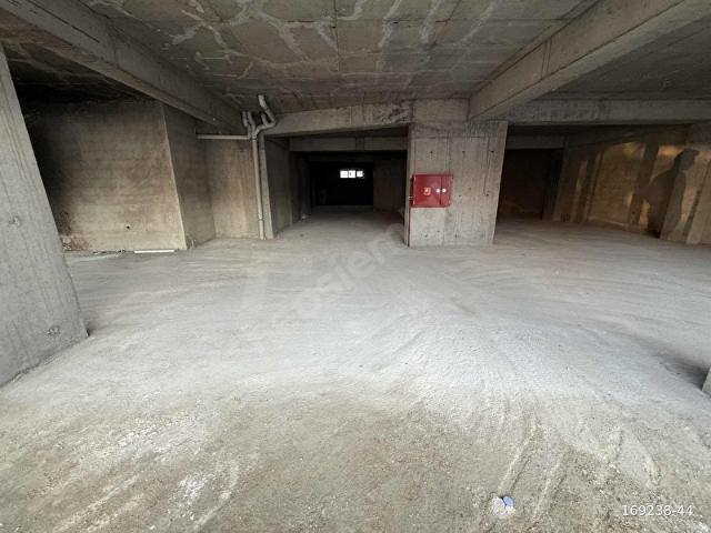 İNÖNÜ MAHALLESI'NDE GÜZEL KONUMDA KIRALIK 420 METRE DÜKKAN
