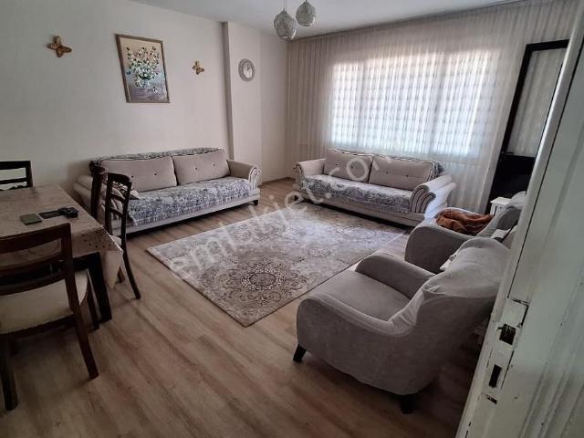 İnönü Mahallesinde 180m2 3+1 Satılık Daire