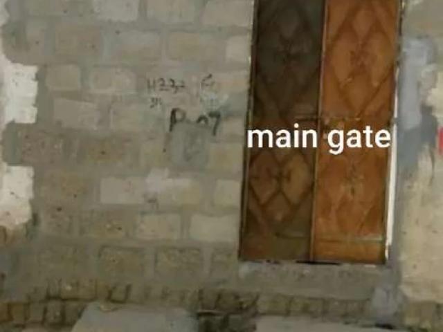 I am selling my house 100 square feet. Qaim khani itehad town Karachi Itahad Town ID 11313