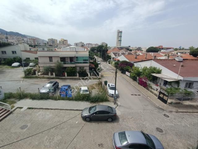 İş Bankası Evleri'nde 2+1 Jeotermalli Bahçeli Teraslı Kiralık