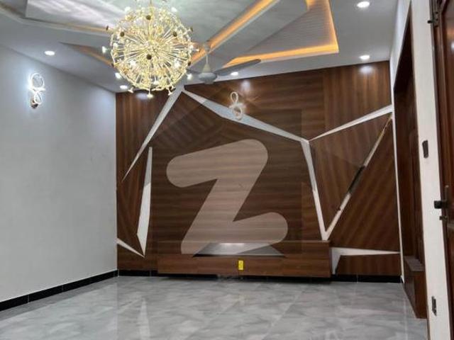 I Block 10 Marla Prime Location Brand New House For Sale* * Gulberg Residencia Block I