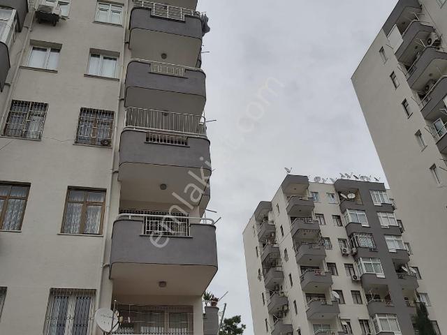 İbo Osman Caddesi Civarında 3+1 Doğalgazlı Kiralık Daire