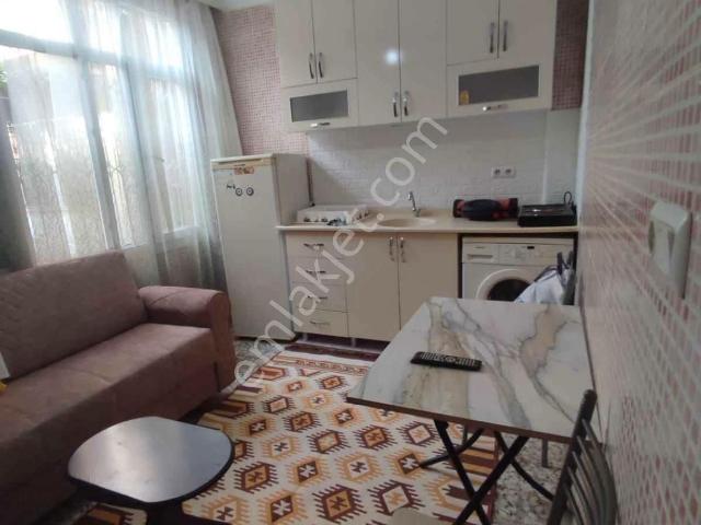 İbo Osman Caddesinde 1+1 Eşyalı Kiralık Daire