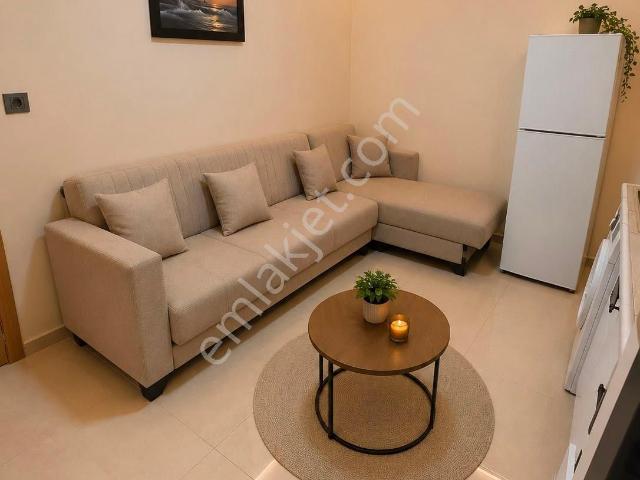 İbo Osman Caddesinde Temiz 1+1 Eşyalı Kiralık Daire