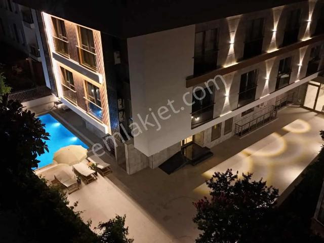 İcon İnvest'ten Kuşkavağında Denize 200 M Concept Daire!