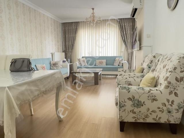 Çiğdem Emlak'tan Sahilpark'ta Satılık Cadde Manz 2+1 Satılık