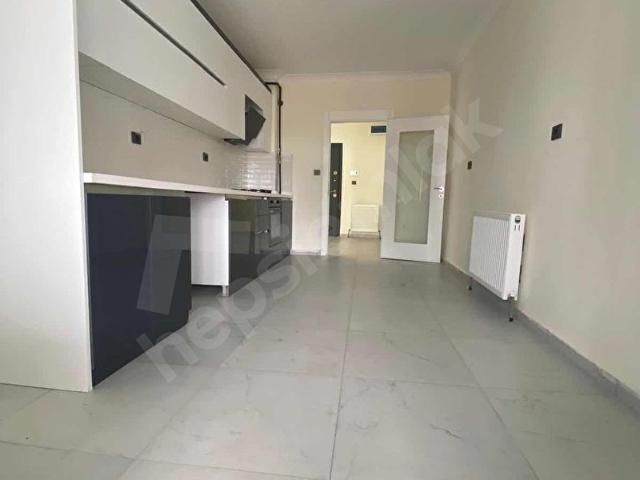 ÇİĞDEMTEPE'DE KİRALIK 145m2 DAİRE