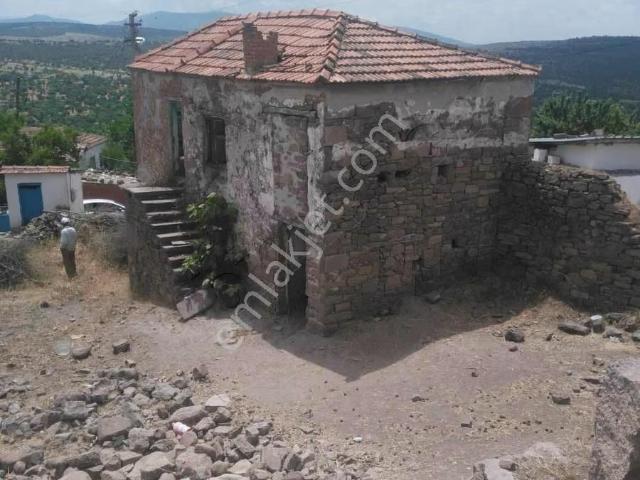 Çiçek Emlaktan Satılık Taş Ev