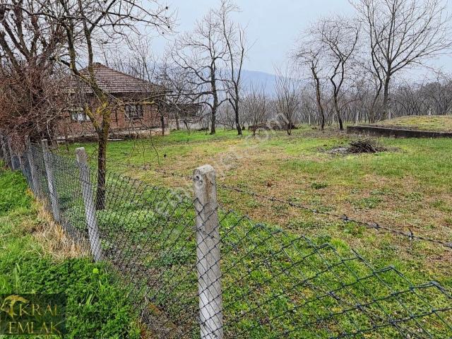 Çiçekpınar Köy Merkezinde 1000m2 Arsa İçinde Satılık Müstakil Ev