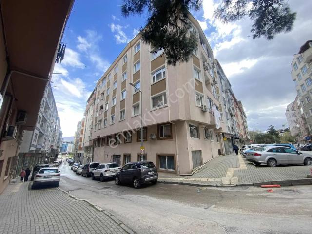 İhsaniye Mahallesinde Evim Kredilerine Uygun Bakımlı Satılık 2+1
