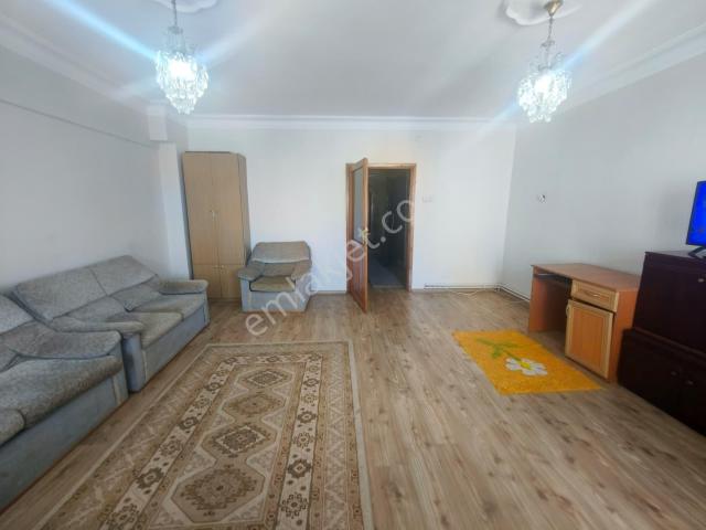 İhsaniye Mahallesinde Kaçırılmayacak 3+1 Kiralık Daire!