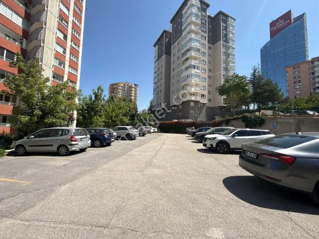 İşçi Blokları 100. Yıl Öncü Sitesinde Eşyalı Kiralık 3+1 Daire