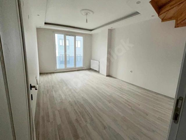 İKTİDAR'DAN SATILIK DUBLEX DAİRE 4+2 İSTASYON MAH. YENİDOĞAN'DA