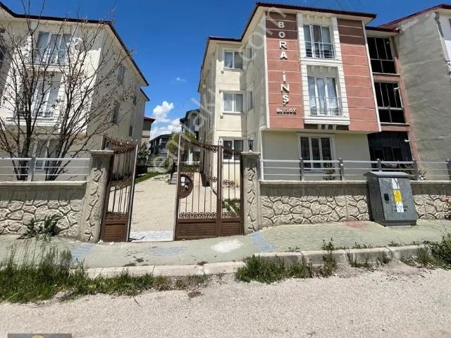 Işık Gayrimenkul'den Dadaşkent'te 4+1 Satılık Daire