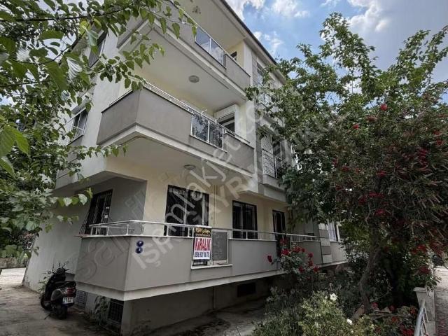 Işık Gayrimenkul'den Kiralık Atatürk Mh. Bakımlı Daire