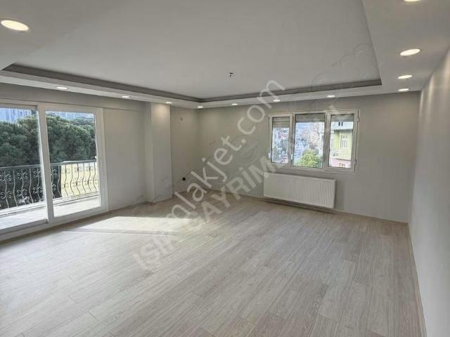 Işık Gayrimenkul'den Kiralık Şehir Merkezinde Lux 3+1 Daire