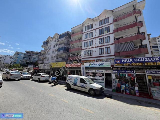 İkiçeşmelik Mahallesinde Kiralık 3+1