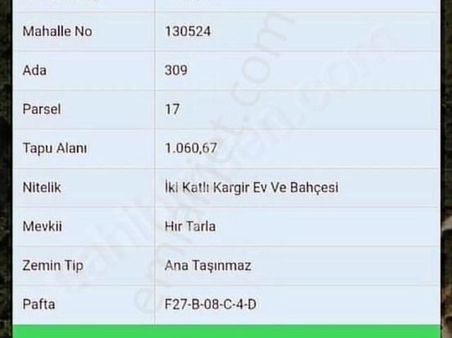 İki Katlı Bahçeli Ev 1060m Bahçesi