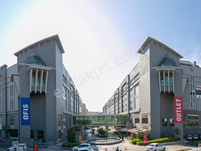 İkitelli Depositede 100m² Ofis+ Kdv