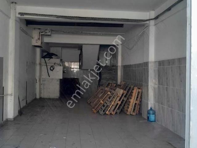 İkitelli Osb 450m2 Tır Kamyon Yaklaşır