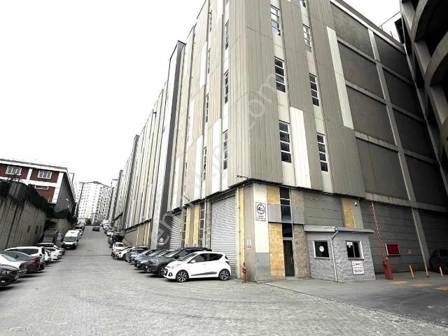 İkitelli Sinpaş İş Modern Ticaret Merkezinde Kiralık İş Yerleri
