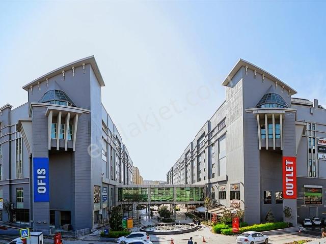İkitelli'de 532 M² Depo&imalathane +kdv'li