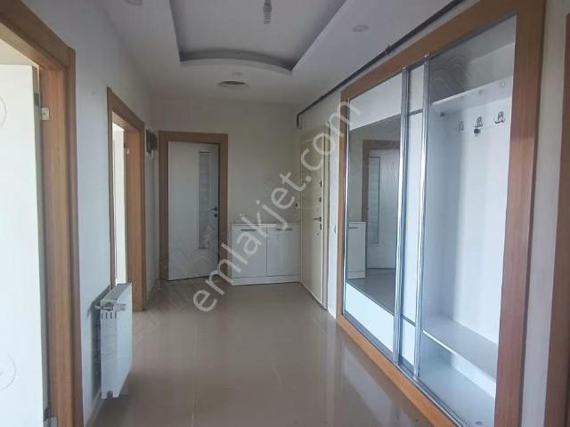 İkizler Gayrimenkul'den Tecde'de Satılık 4+1 Ful Yapılı Daire.
