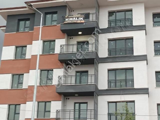 İkizler Gayrimenkul'den İkizcede Kiralık 3+1 Daire.