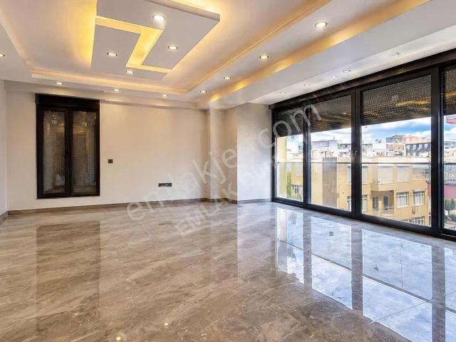 Işıklar Adım Mesafede 4+1 Sıfır Dubleks | Giyinme Odası | 180 M2