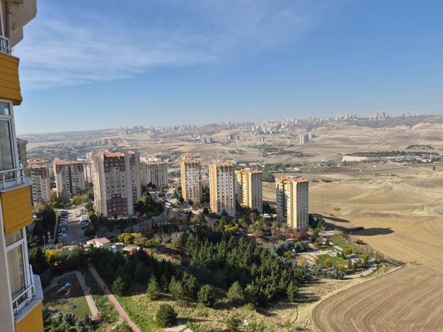 İlyap'tan Toki Turkuazda Boş Manzaralı Banka Devirli 4+1