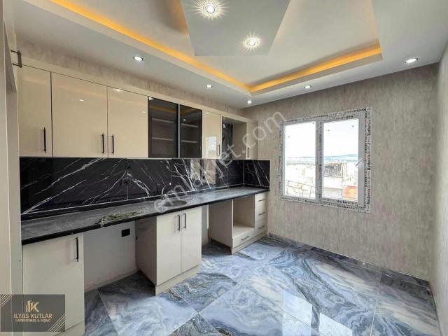 İlyas Kutlar Gayrımenkul Den İstiklal Mhl Ultra Lüxs 2+1 Daire