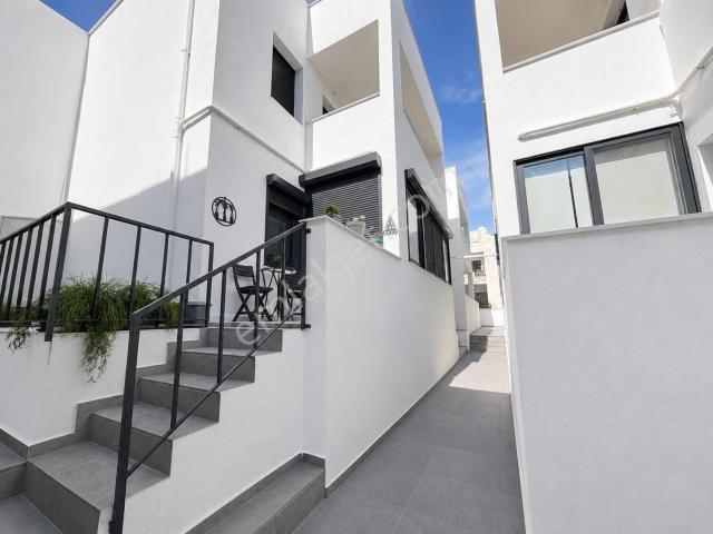 İlyas Nas Bodrum Merkezde Site İçinde Eşyalı 1+0 Satılık Daire