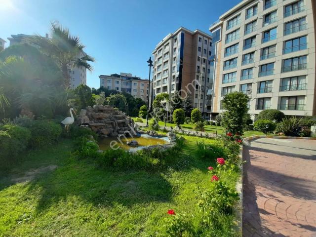 İlyas Taş'tan Bengisu Evlerinde Kiralık 3+1 Çatı Katı Daire