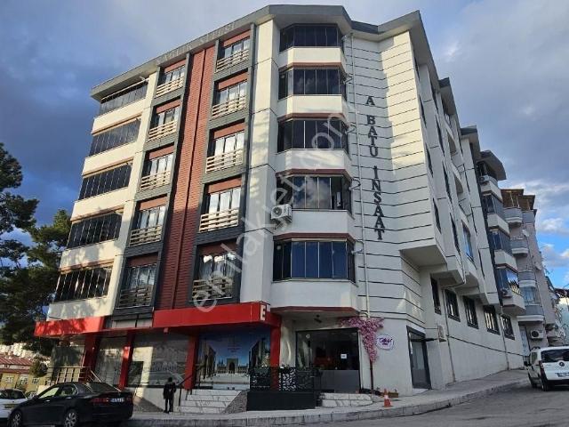 İl Sağlık Müdürlüğü Karşısında Satılık 2+1 Daire
