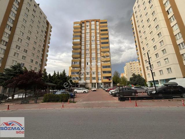 İldem Cumhuriyet Mah. Altın Park Sitesi'nde Satılık 3+1 Daire