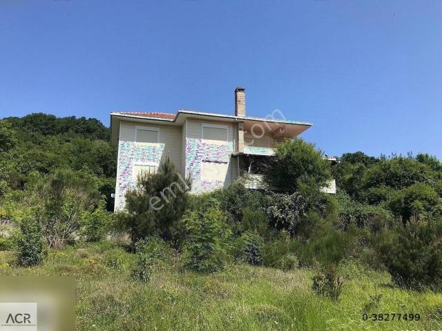 Şile Kabakozda Deniz Manzaralı 6+2 Satılık Villa