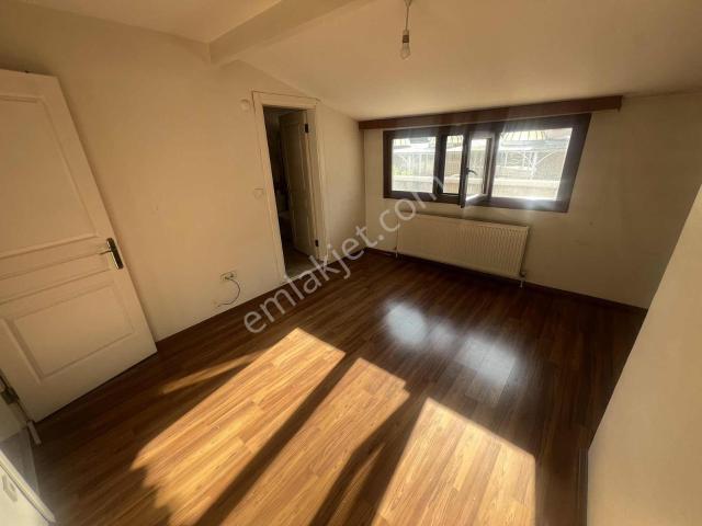 Şişli Mecidiyeköy'de 1+1 Kiralık Teras'lı Daire