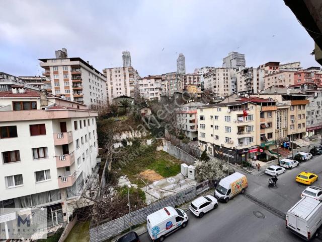 Şişli Mehmetçik Caddesinde Satılık Fırsat Fiyatlı 4+2 Daire