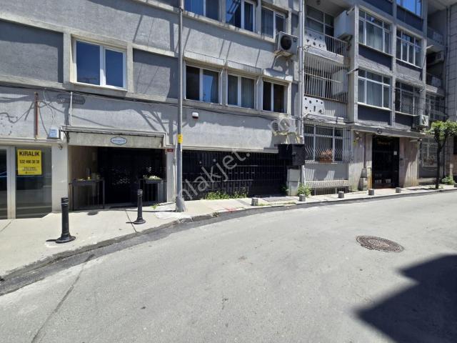 Şişli Merkez Hanımefendi Sok, Kiralık 100 M² Düz Girişli Dükkan