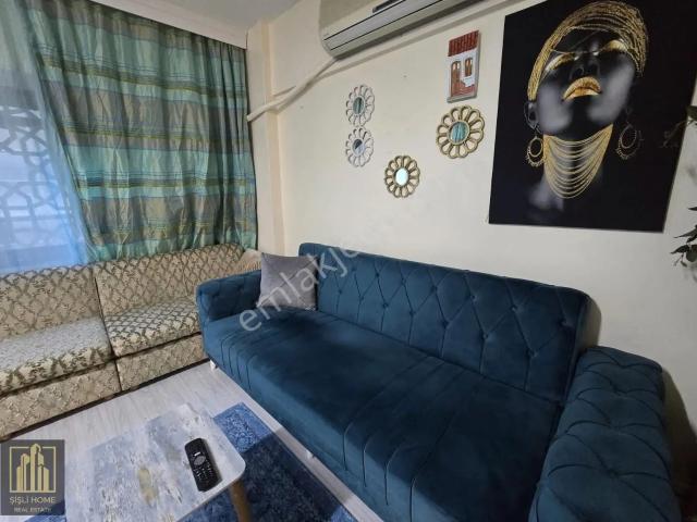Şişli Merkezde 1. Kat Full Eşyalı Lüks Daire
