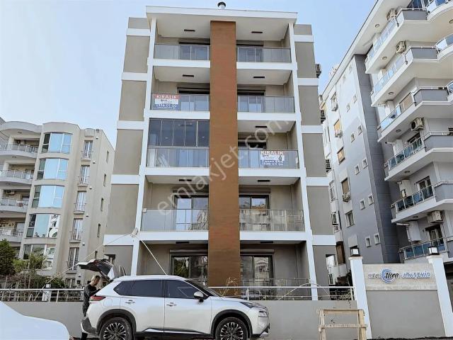 Çiğli Ataşehir Cbc Aura Sitesinde Kiralık 1+1 50m2 Net