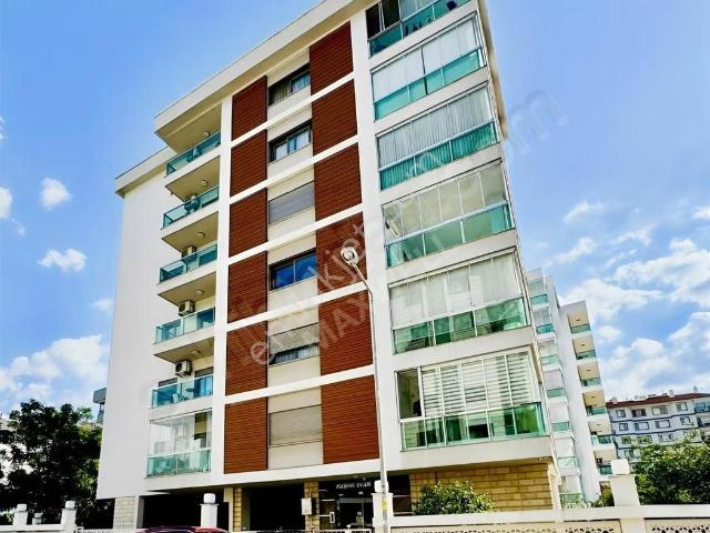 Çiğli Ataşehir Evleri 4+1 Kiralık Muhteşem Daire