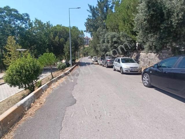 Çiğli Çağdaş Mahallesi Satılık 3+1 Daire