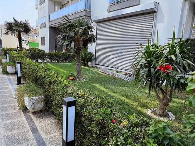 Çiğli Balatçık Mahallesinde Kullanışlı Satılık Dükkan Ofis