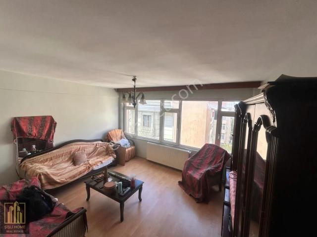 Şişli De Full Eşyalı Daire