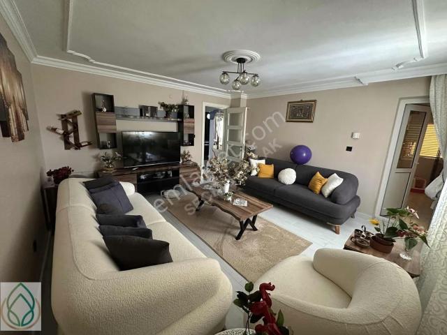 Çiğli Evka 6 Da Satılık 2+1 Daire