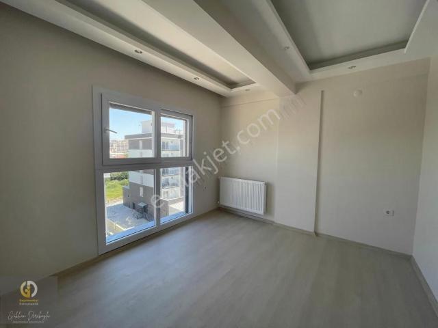 Çiğli Harmandalı Sıfır 1+1 Kiralık Daire